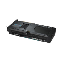 GeForce RTX 5070 EAGLE OC SFF 12G core clock 2587 MHz 7680x4320 digital max resolution 12 GB